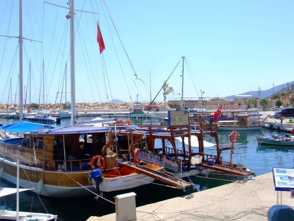 Kalkan Boat Tour: A Day Among Hidden Coves and Crystal-Clear Waters